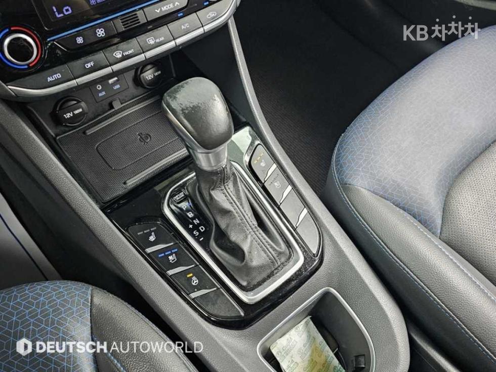 2016 - hyundai ioniq