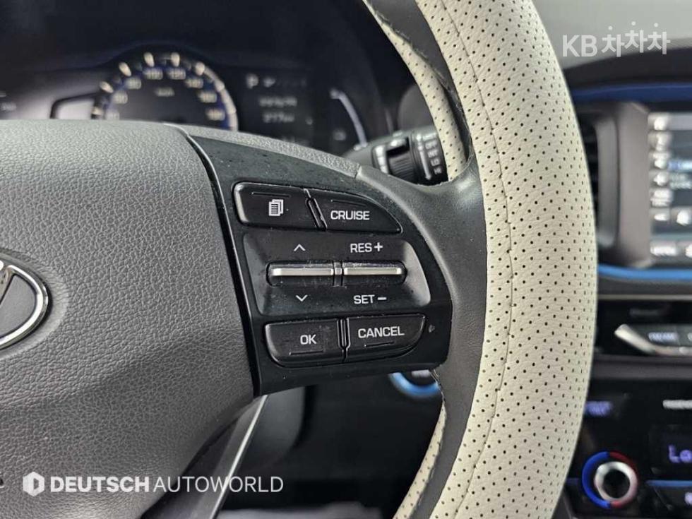 2016 - hyundai ioniq