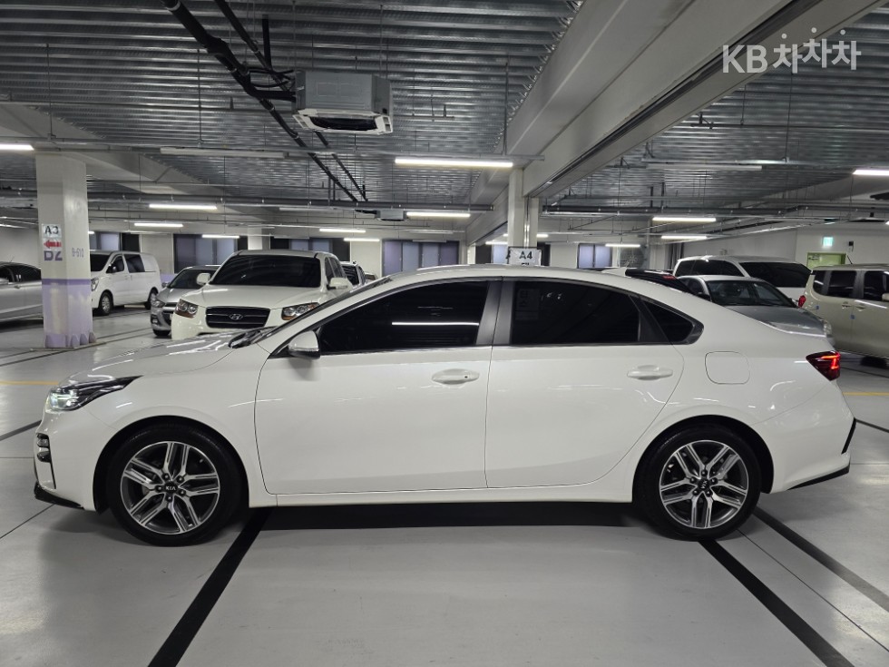 2020 - kia k3