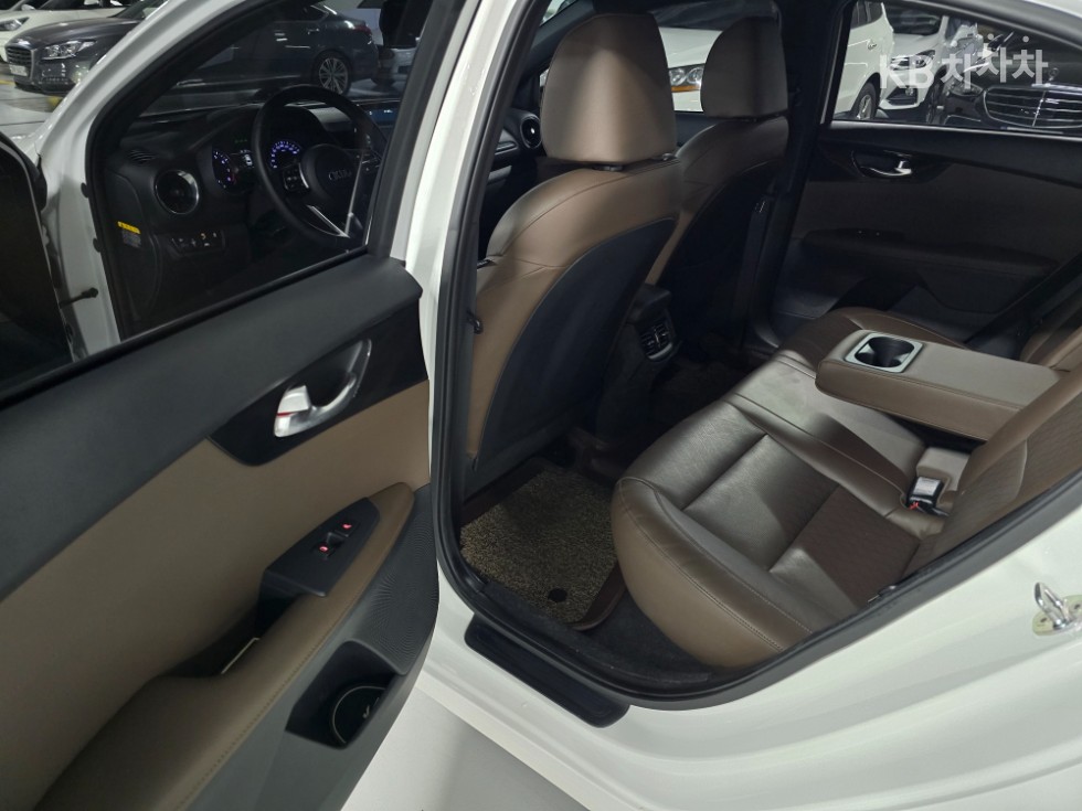 2020 - kia k3