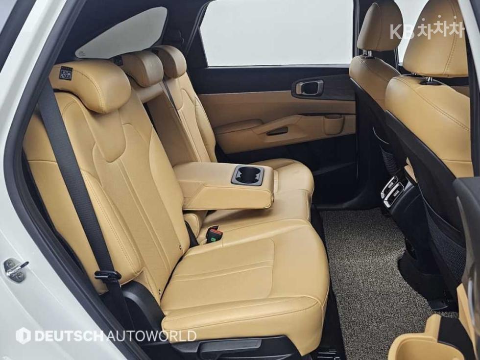 2022 - kia sorento