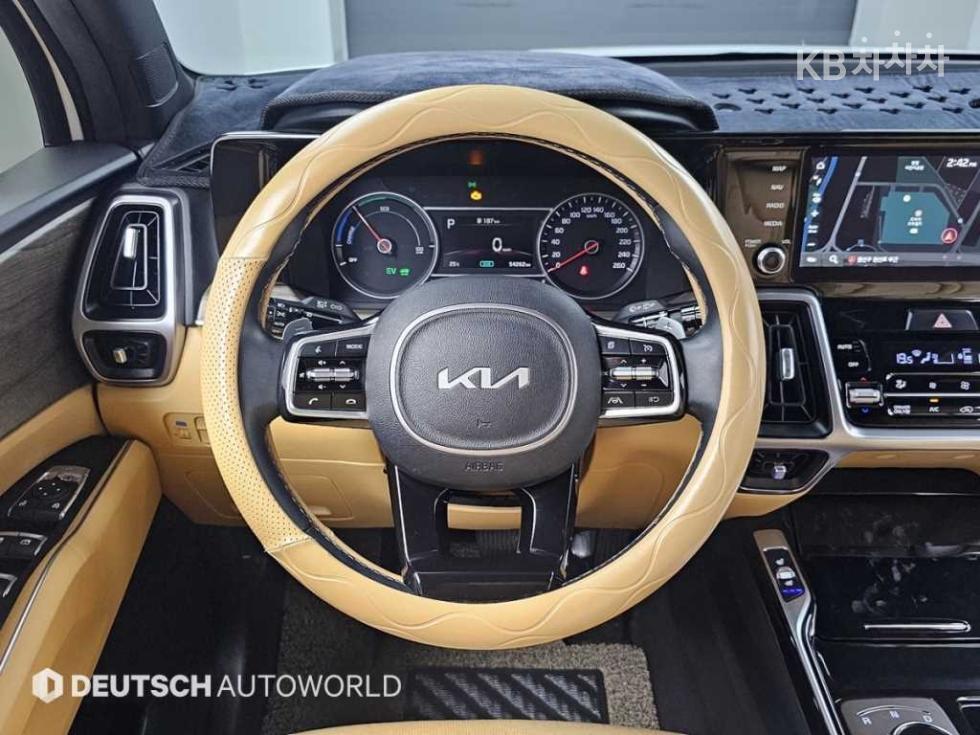 2022 - kia sorento