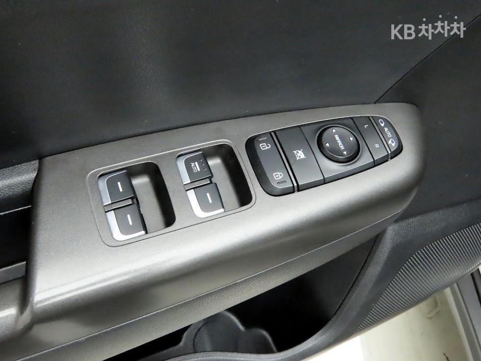 2019 - kia sportage