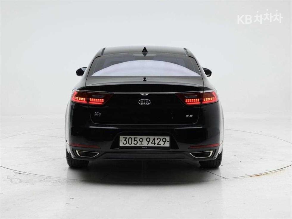 2019 - kia k7