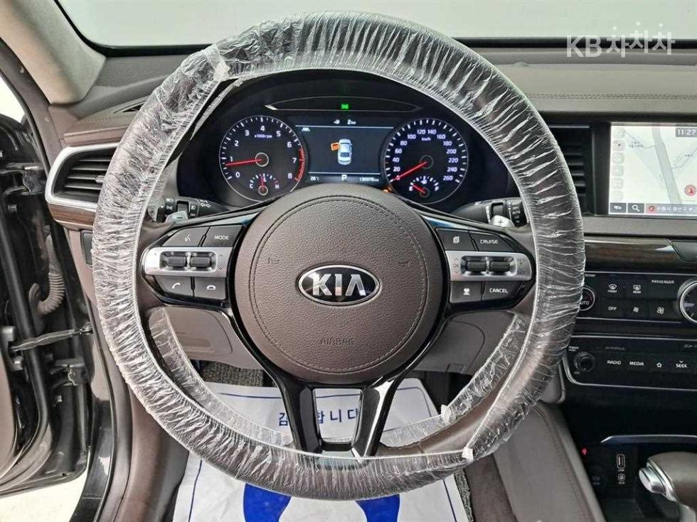 2019 - kia k7