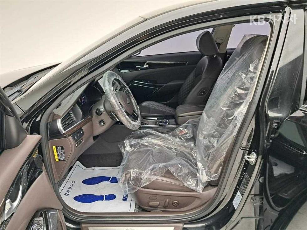 2019 - kia k7