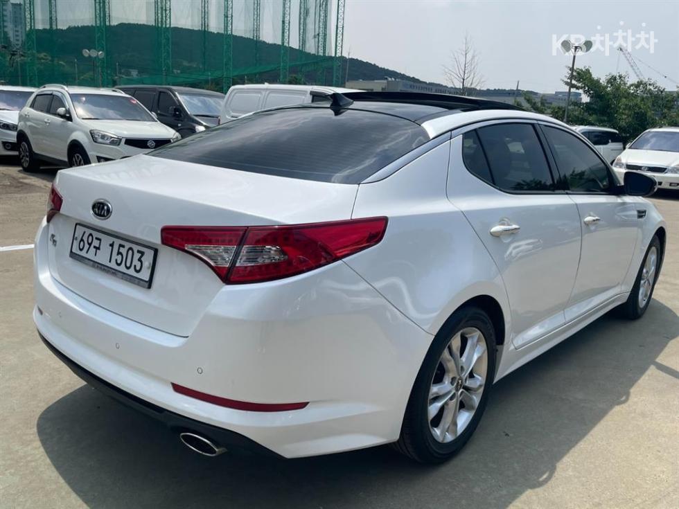 2011 - kia k5
