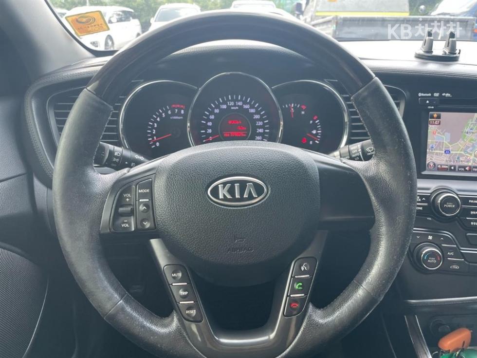 2011 - kia k5