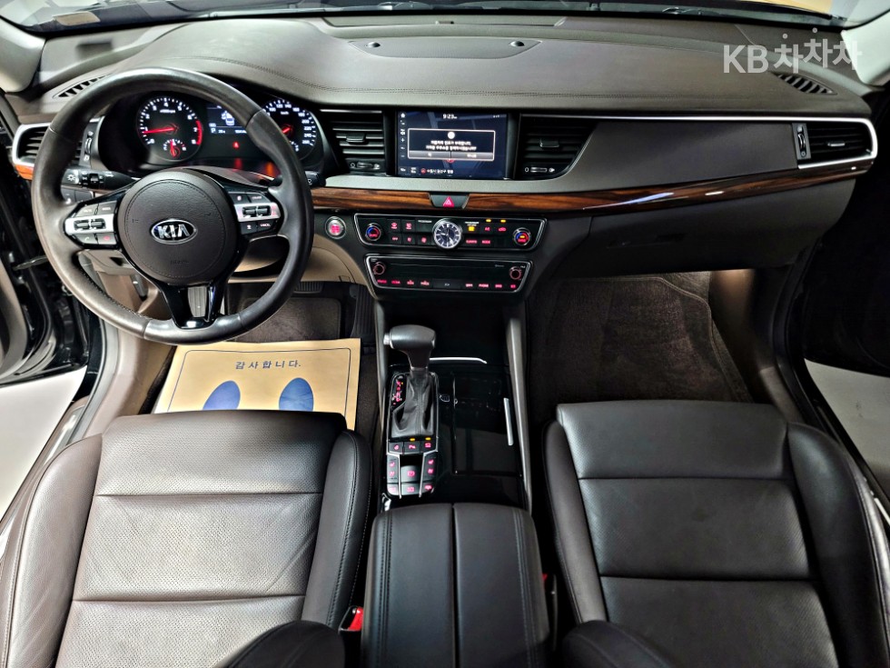 2016 - kia k7