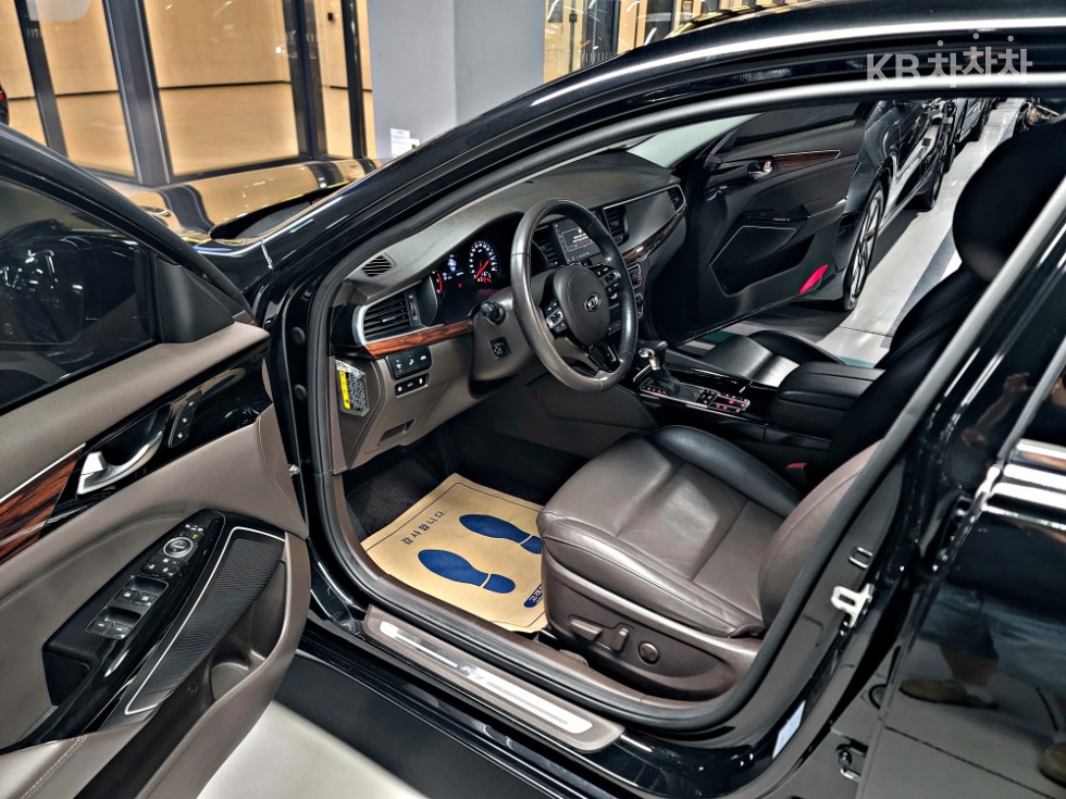 2016 - kia k7