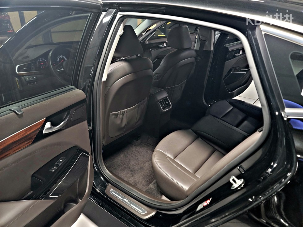 2016 - kia k7