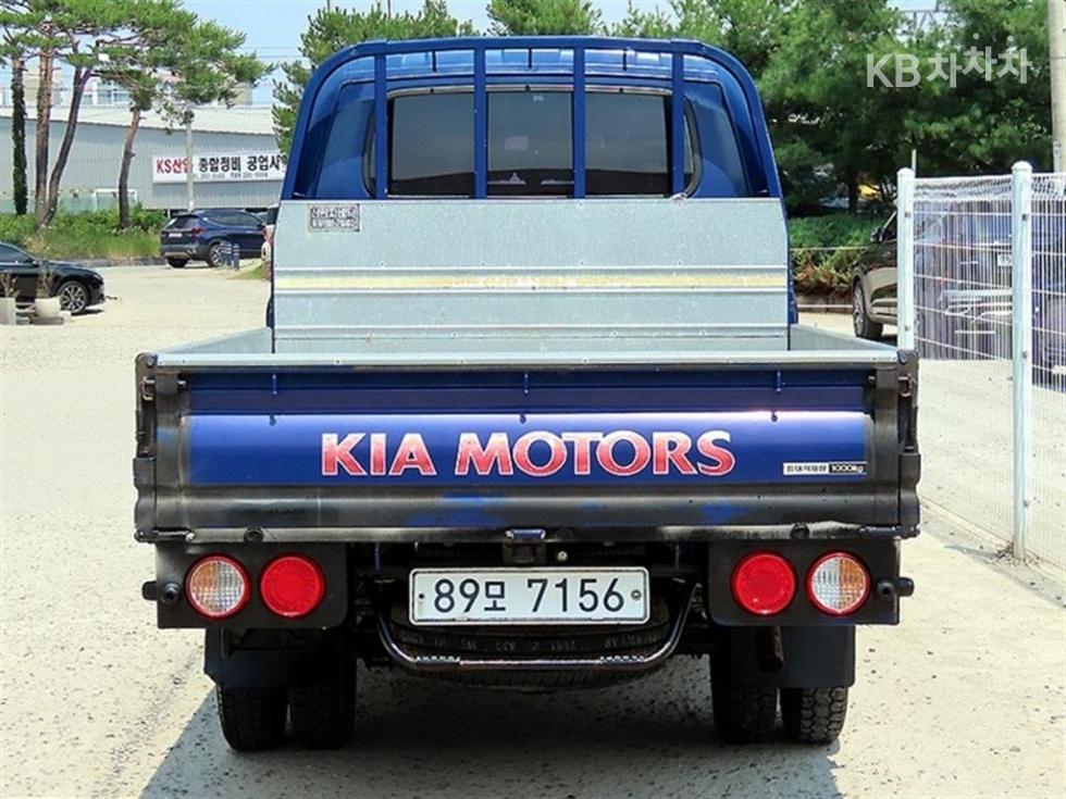 2019 - kia bongo iii