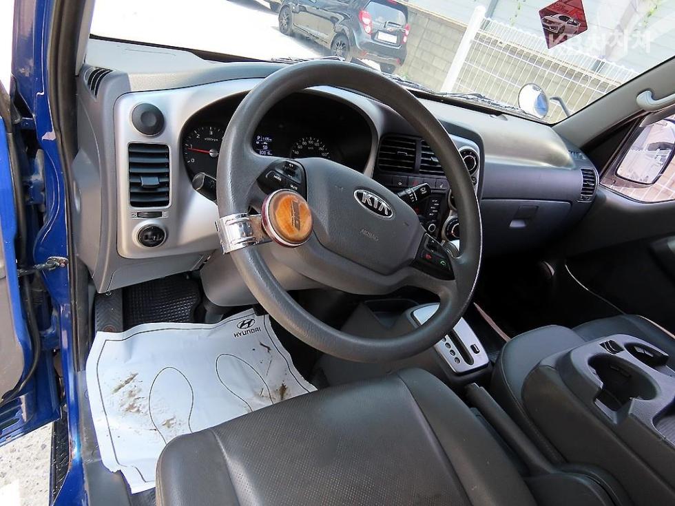 2019 - kia bongo iii