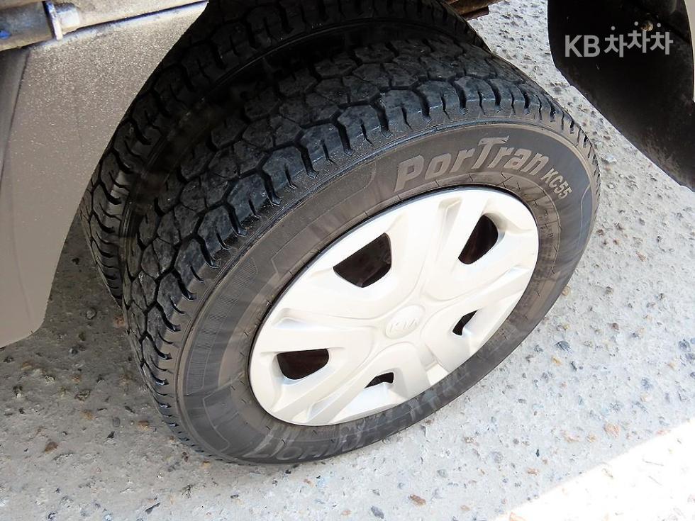 2019 - kia bongo iii