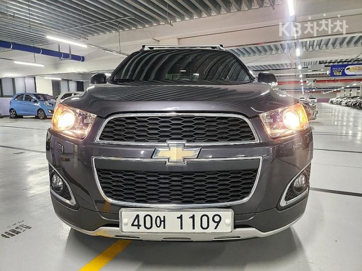 Chevrolet Captiva 2WD LT Premium 9