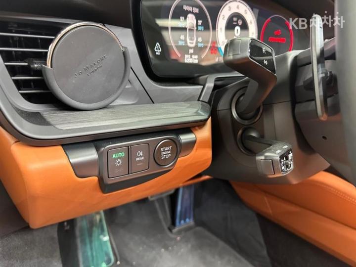 Porsche Carrera 911 992 GTS Cabriolet 9