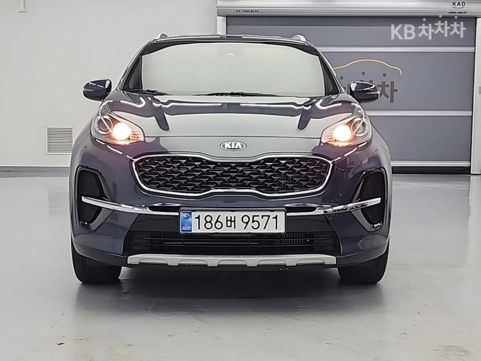 2022 - kia sportage