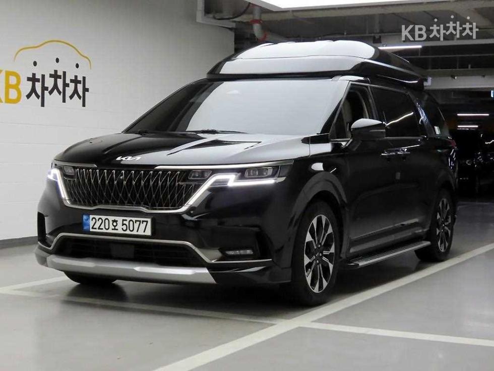 2023 - kia carnival