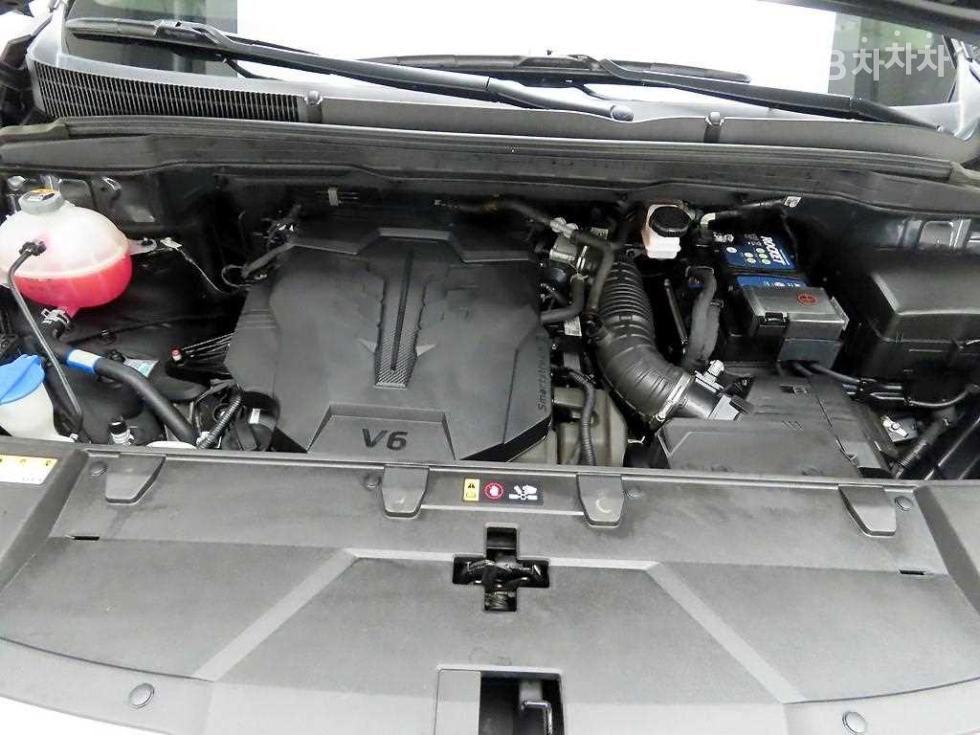 2023 - kia carnival