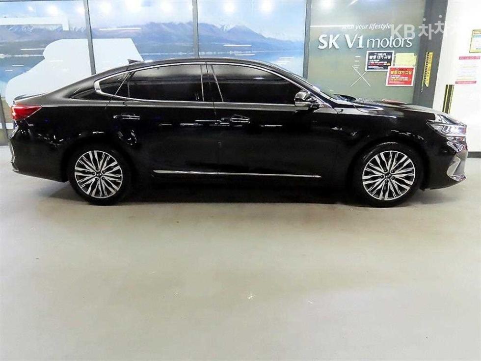 2020 - kia k7
