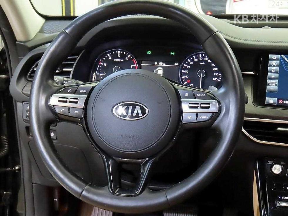 2020 - kia k7