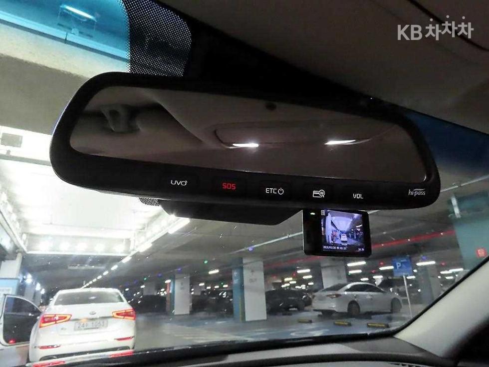 2020 - kia k7