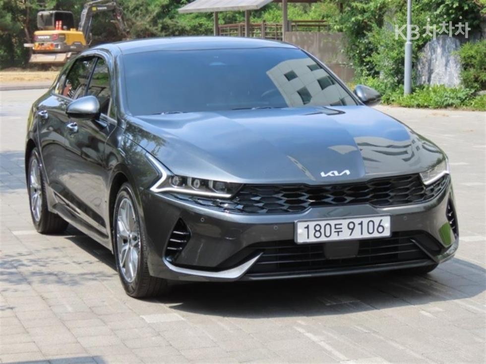 2023 - kia k5