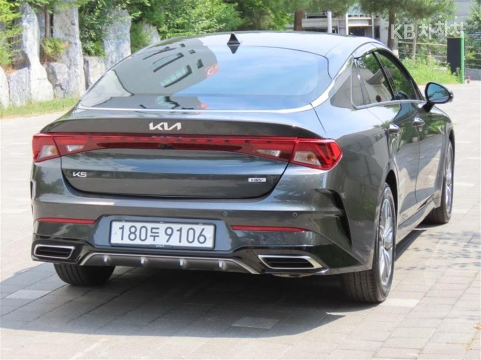 2023 - kia k5