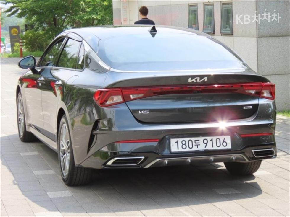 2023 - kia k5