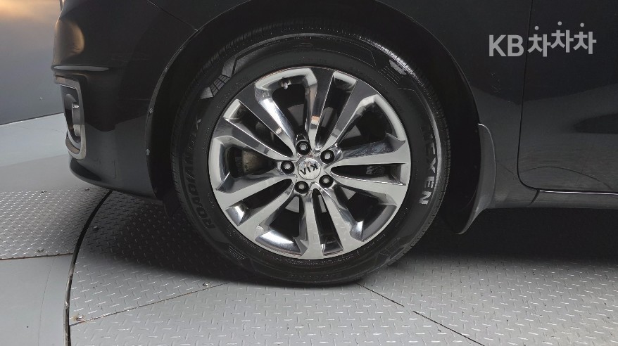 2016 - kia carnival