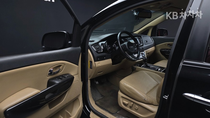2016 - kia carnival
