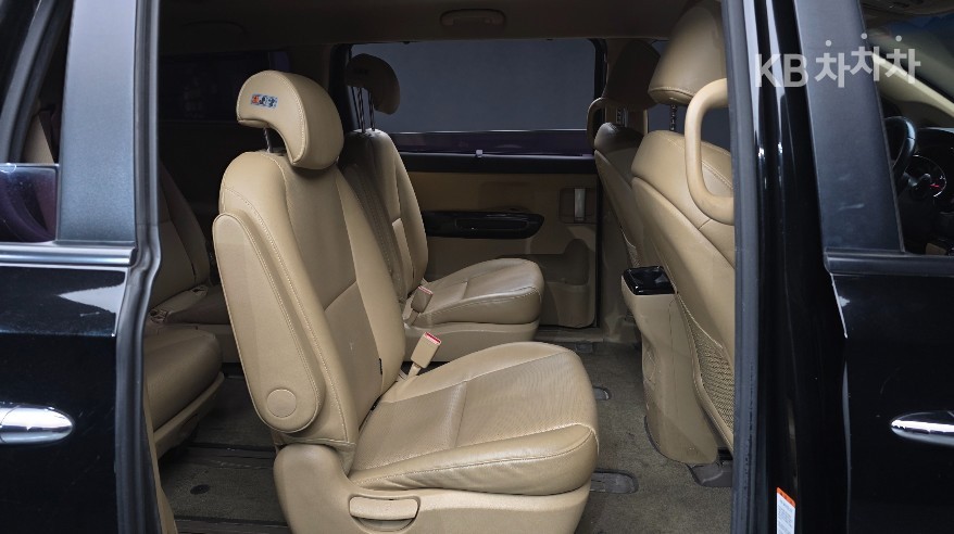 2016 - kia carnival