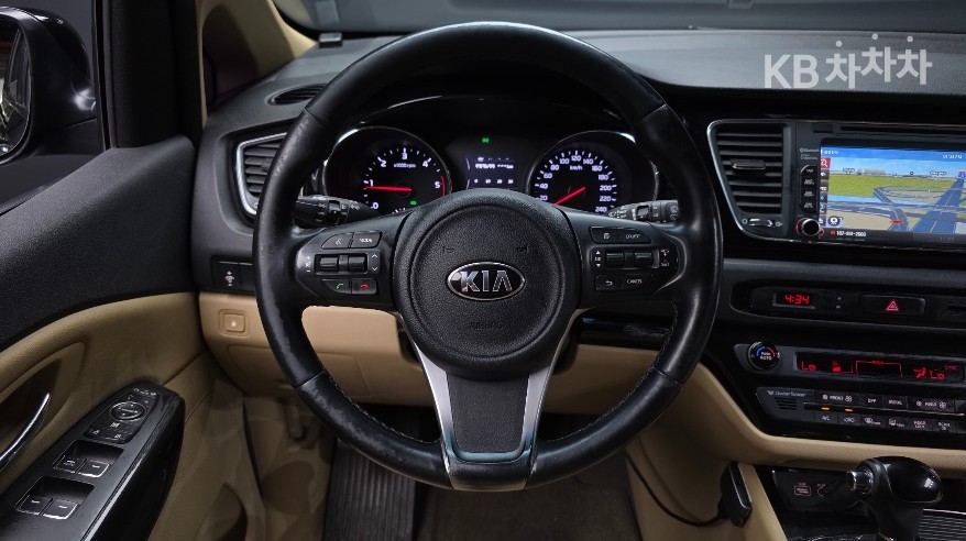 2016 - kia carnival