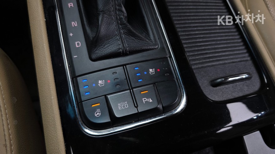 2016 - kia carnival