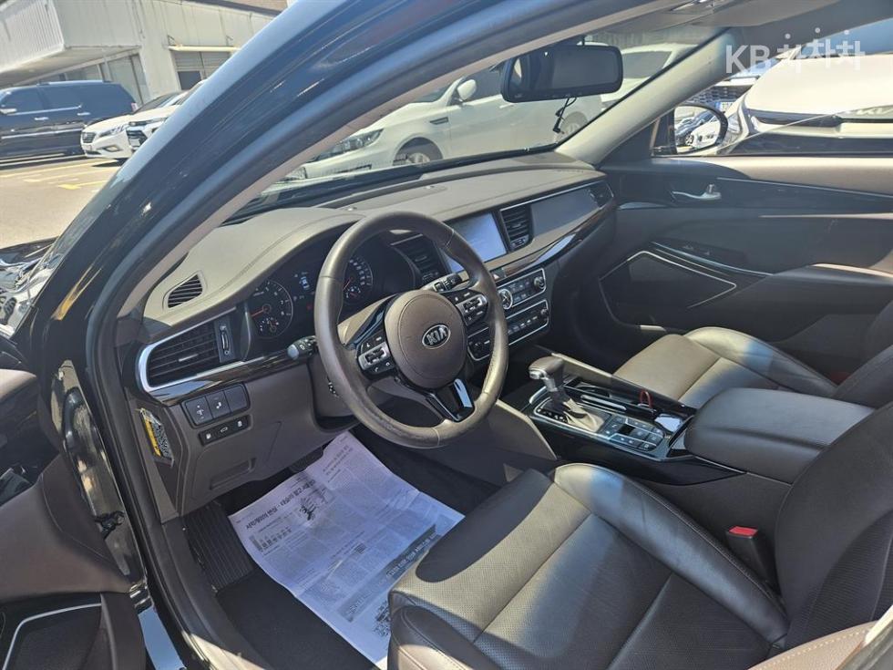 2018 - kia k7