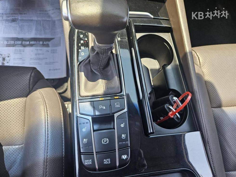 2018 - kia k7