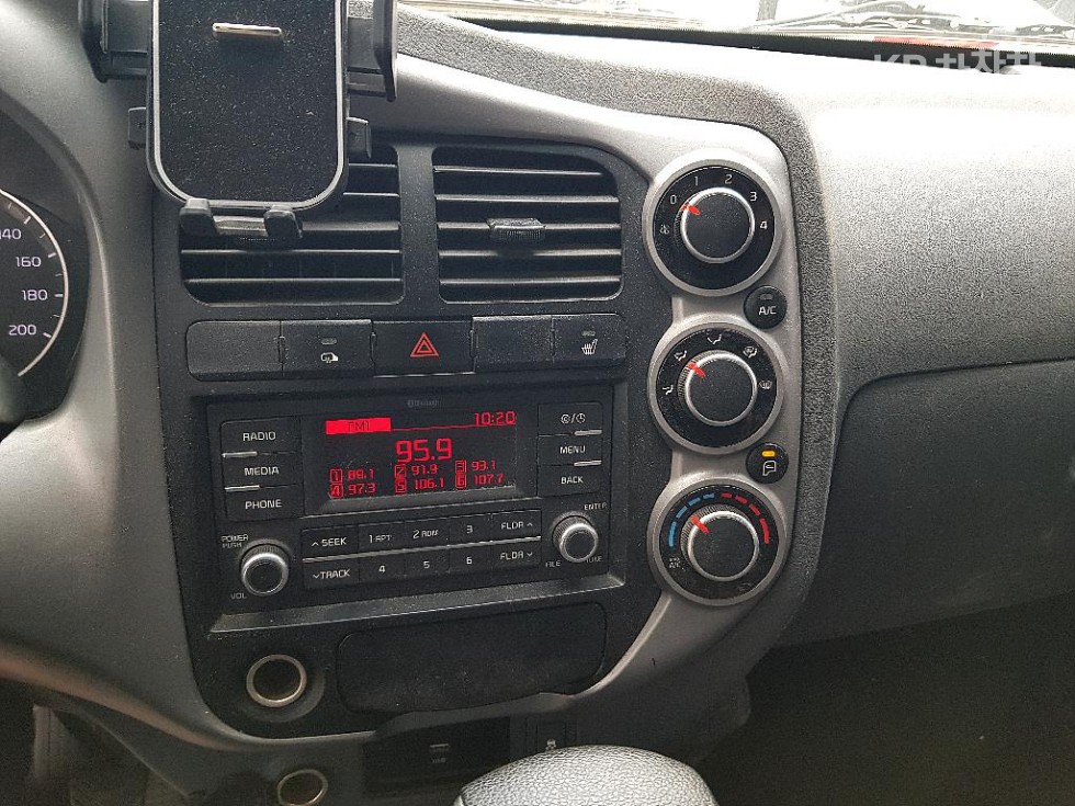2020 - kia bongo iii
