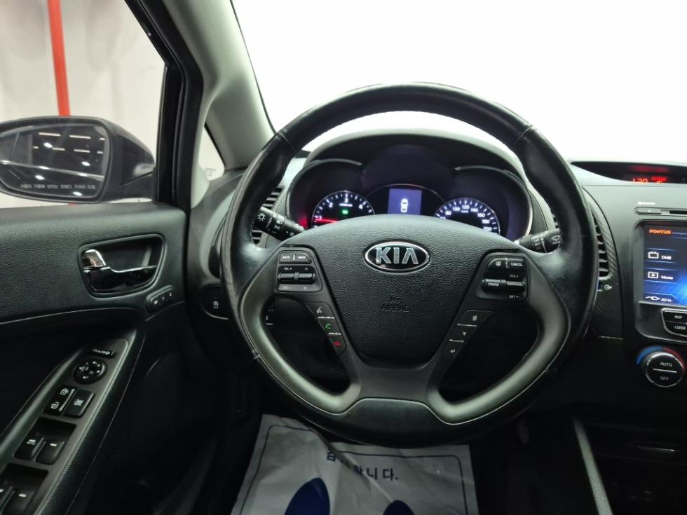 2015 - kia k3