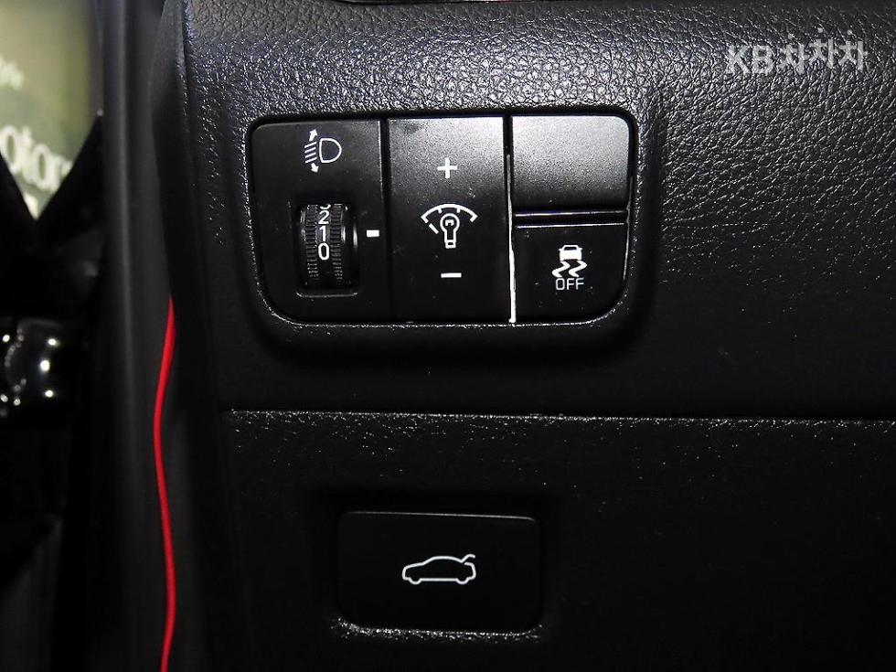 2025 - kia k5