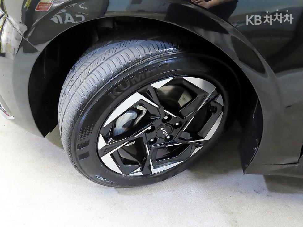2025 - kia k5