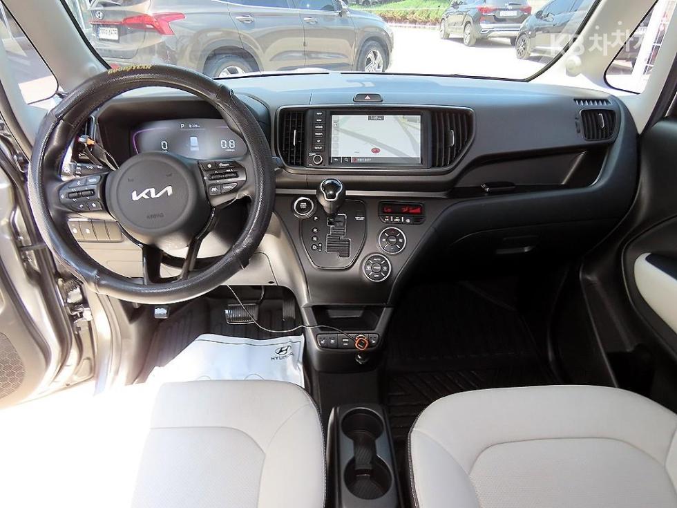 2023 - kia kia