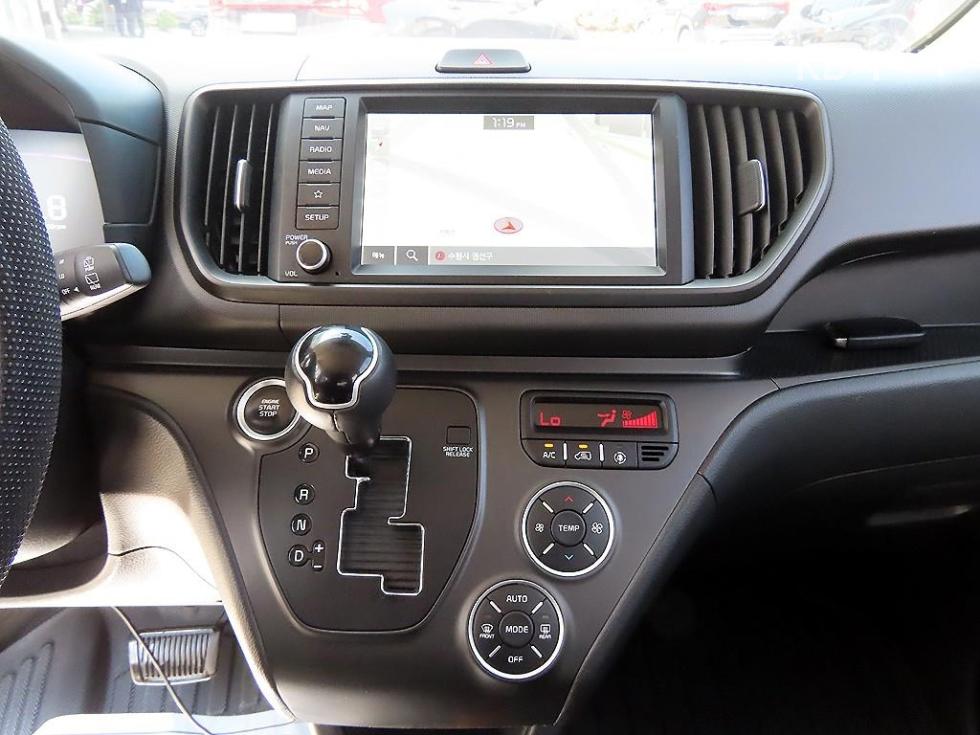 2023 - kia kia