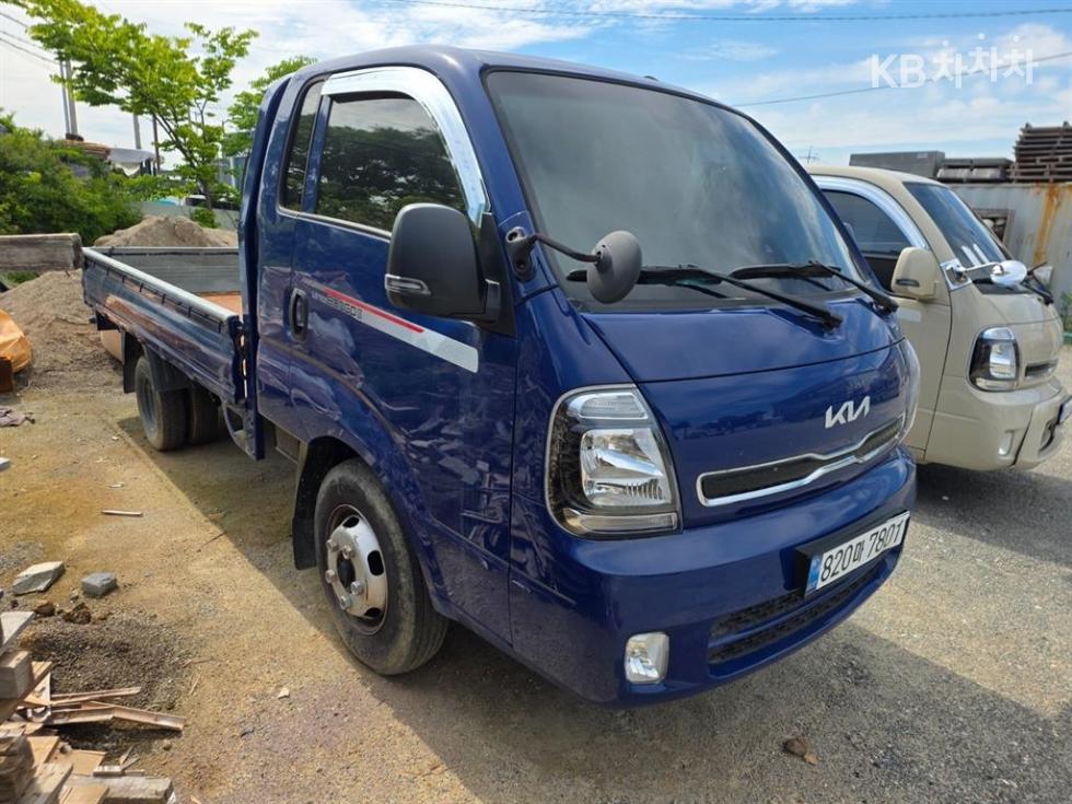 2024 - kia bongo iii