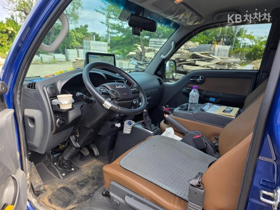 2024 - kia bongo iii