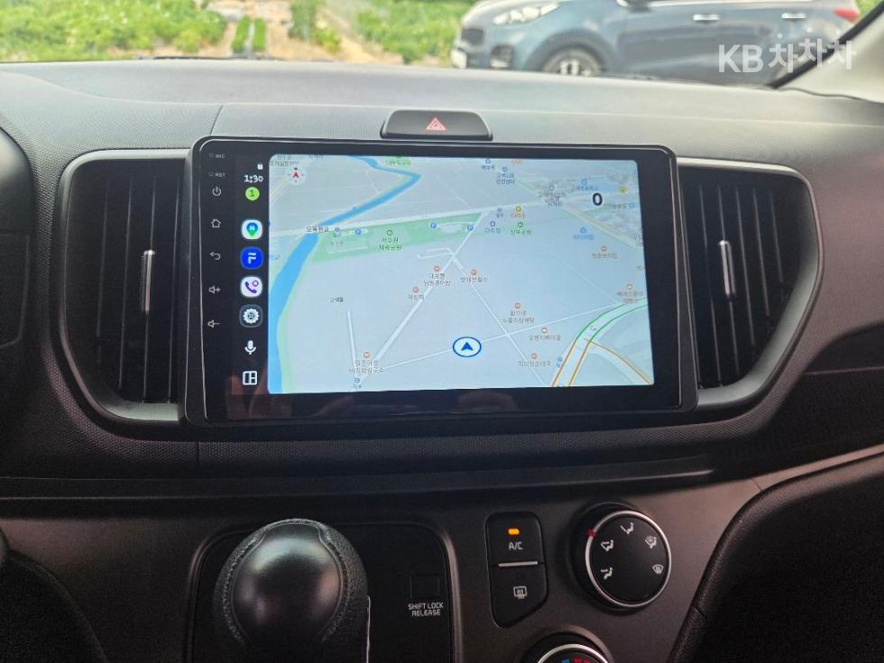 2023 - kia kia