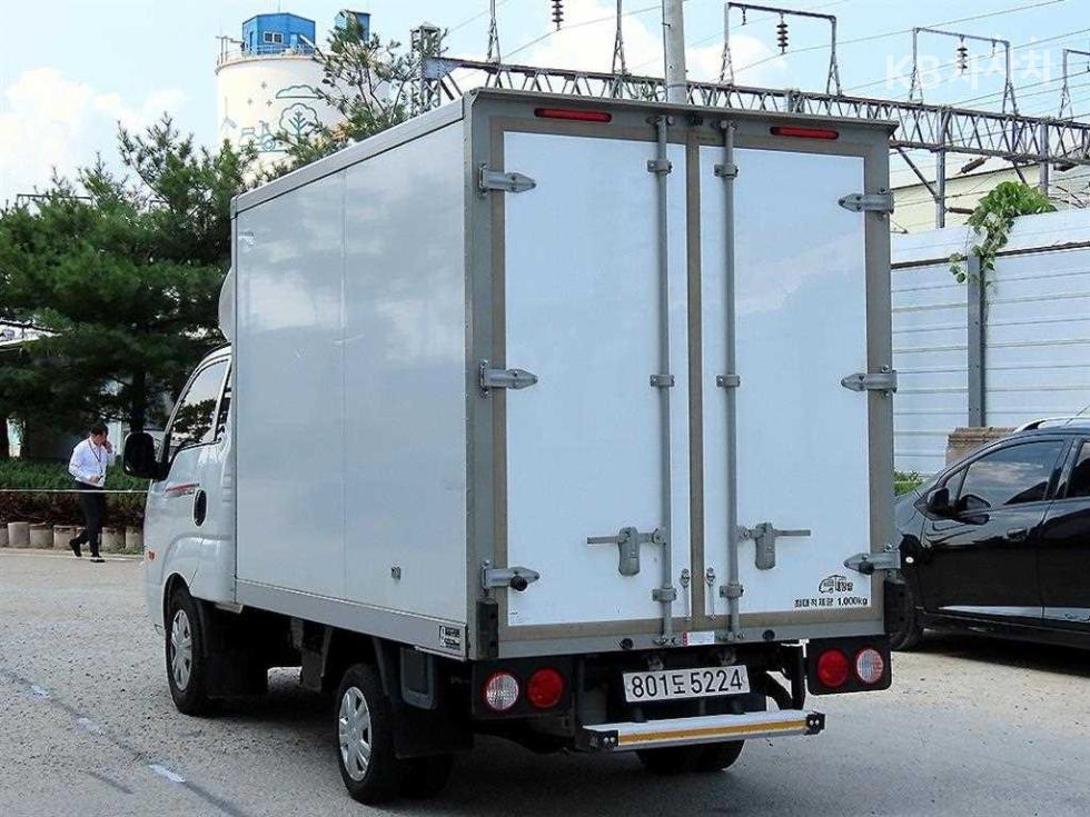 2025 - kia bongo iii