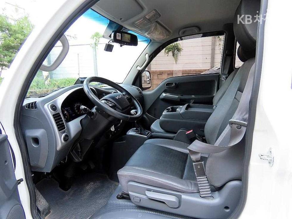 2025 - kia bongo iii