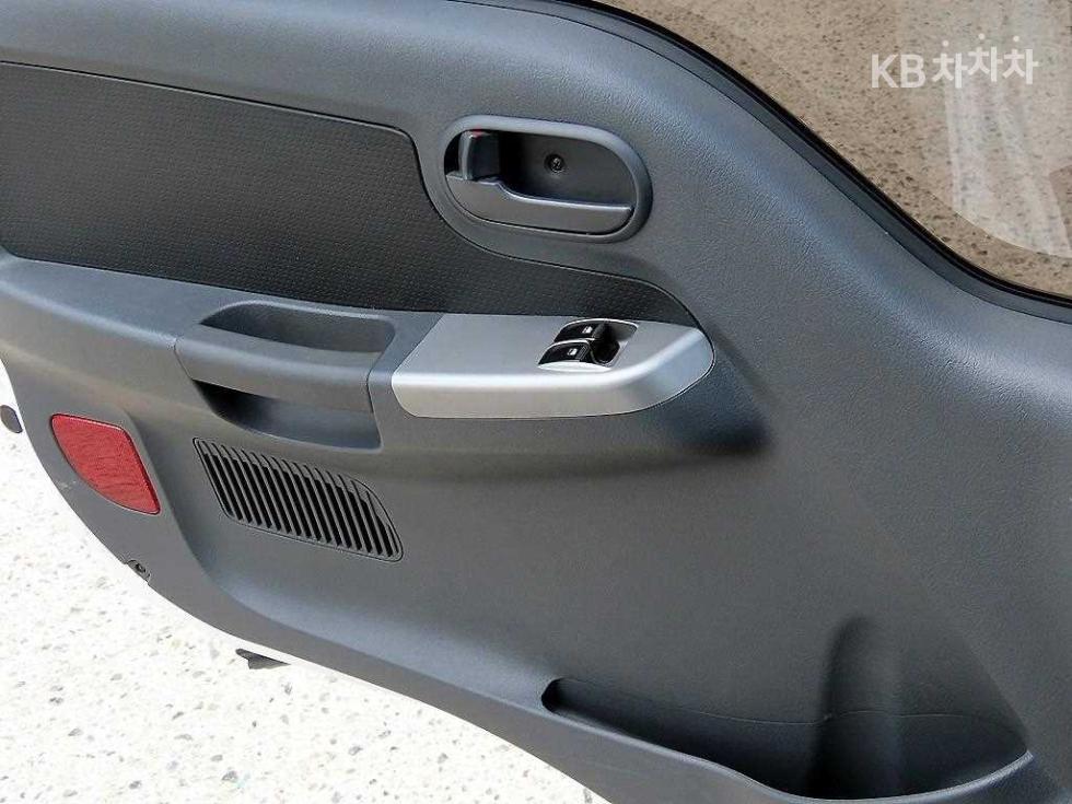 2025 - kia bongo iii