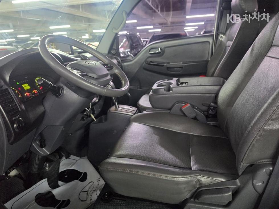 2013 - kia bongo iii