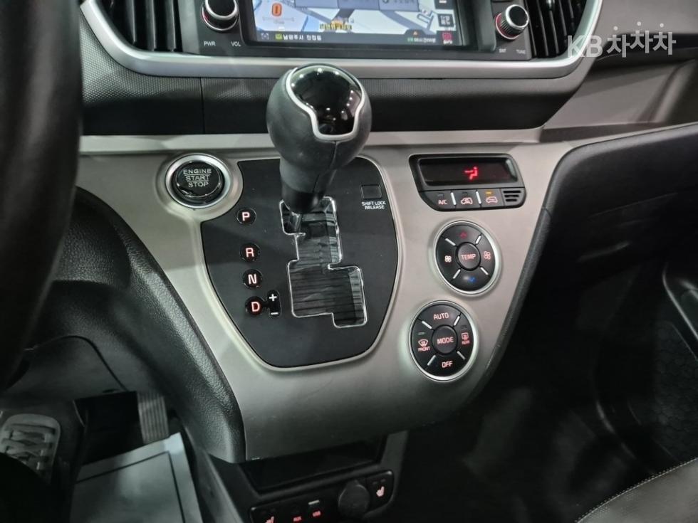 2018 - kia ray